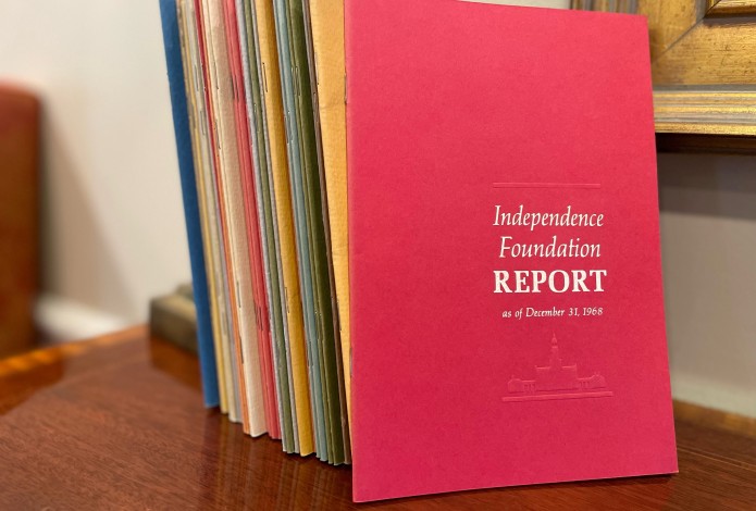 Annual reports on shelf