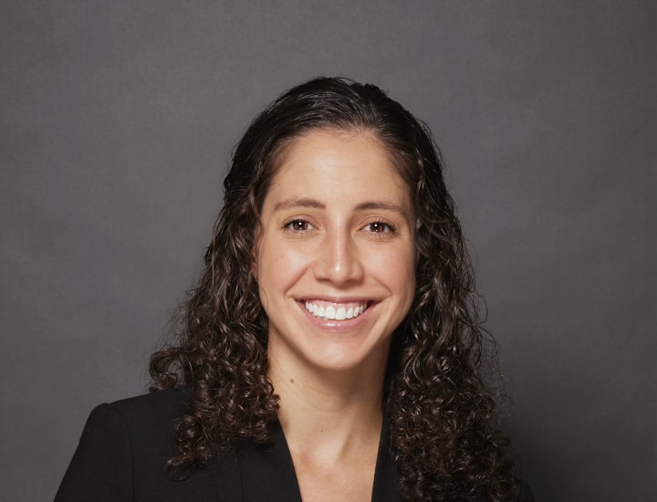 Solis Canto headshot